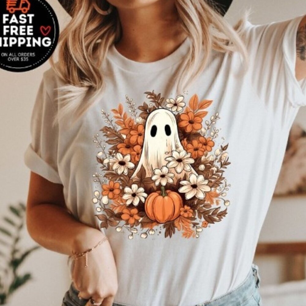 Retro Floral Ghost Spooky Halloween Aesthetic Unisex T-Shirt